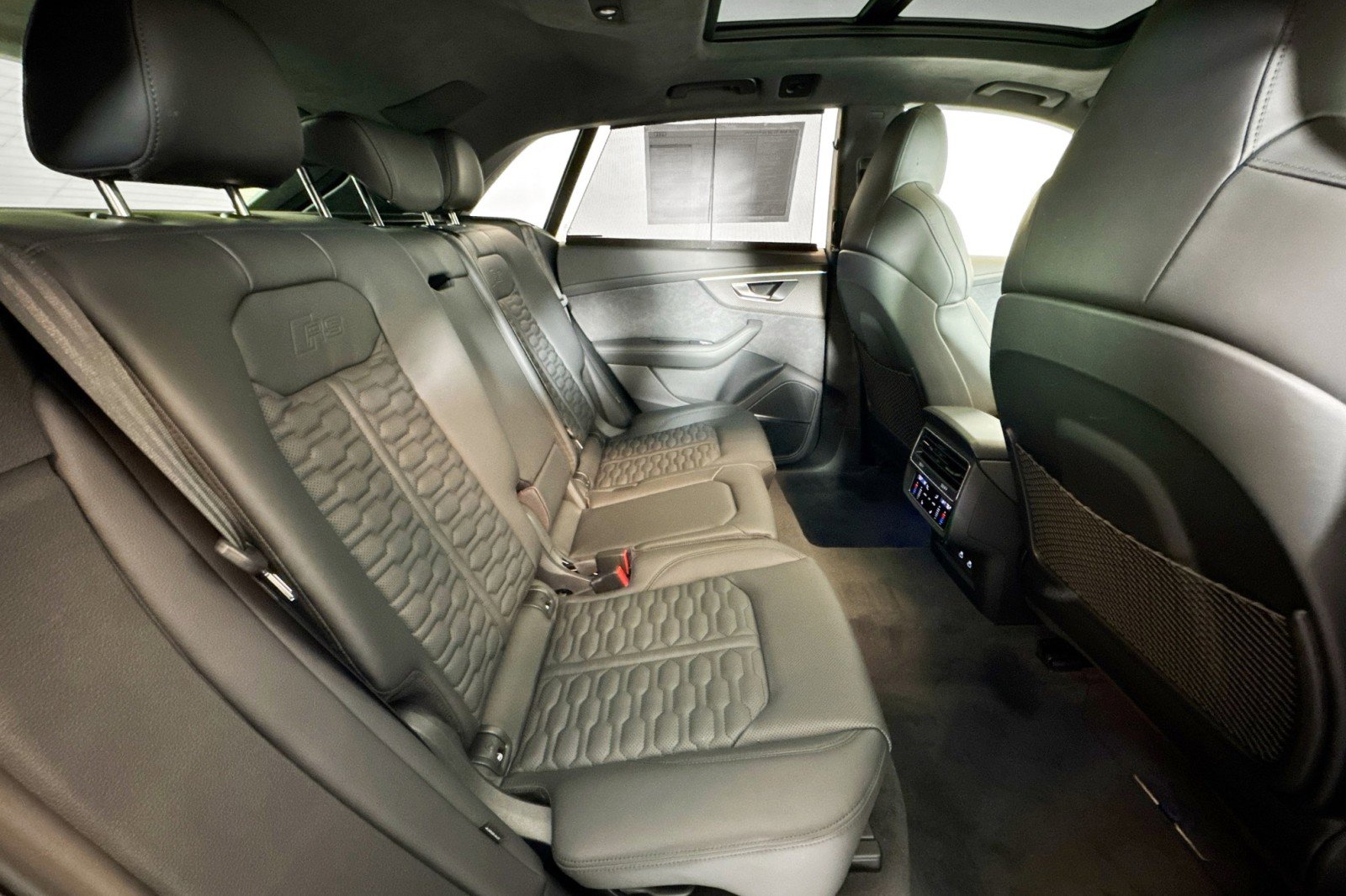 New 2026 Audi RS Q8 performance image 25