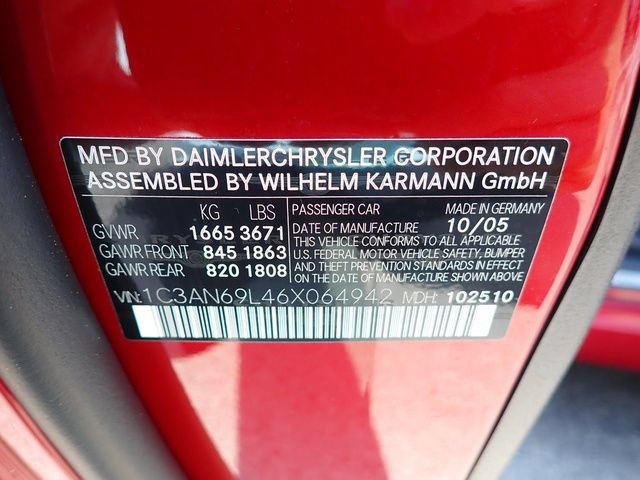 Used 2006 Chrysler Crossfire Limited RWD image 16