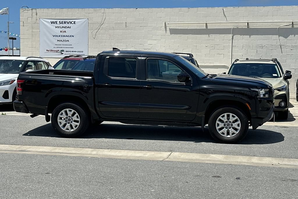 Used 2022 Nissan Frontier SV w/ Technology Package RWD image 3