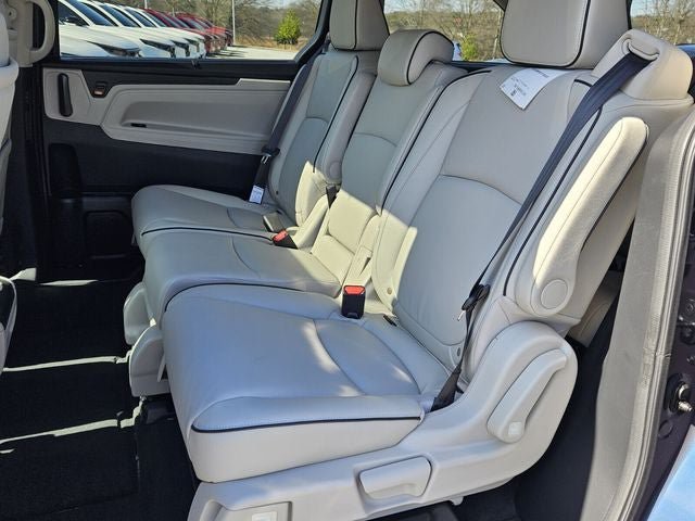 New 2026 Honda Odyssey Touring image 5