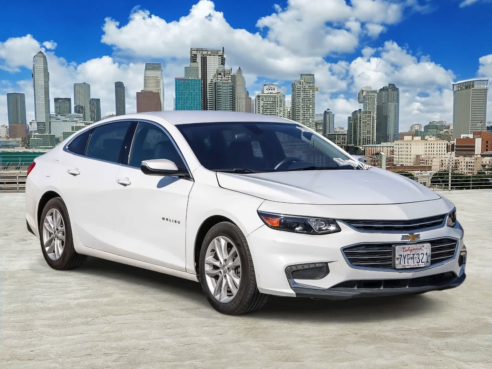 Used 2017 Chevrolet Malibu Hybrid FWD image 3