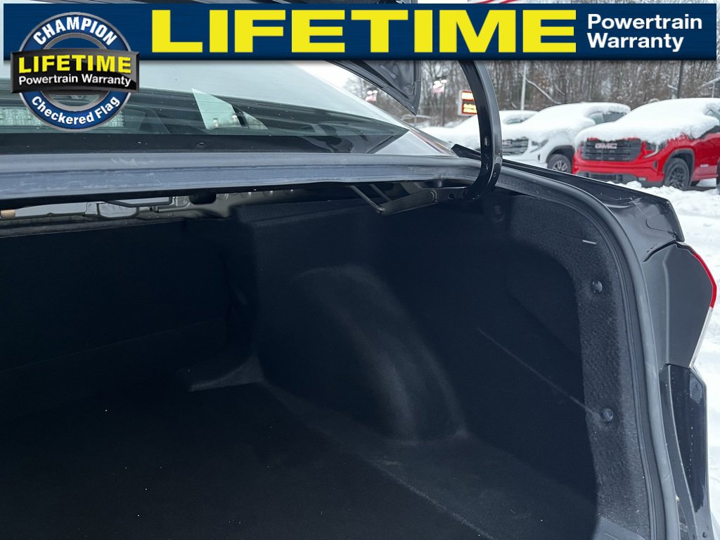 Used 2024 Toyota Corolla LE image 21