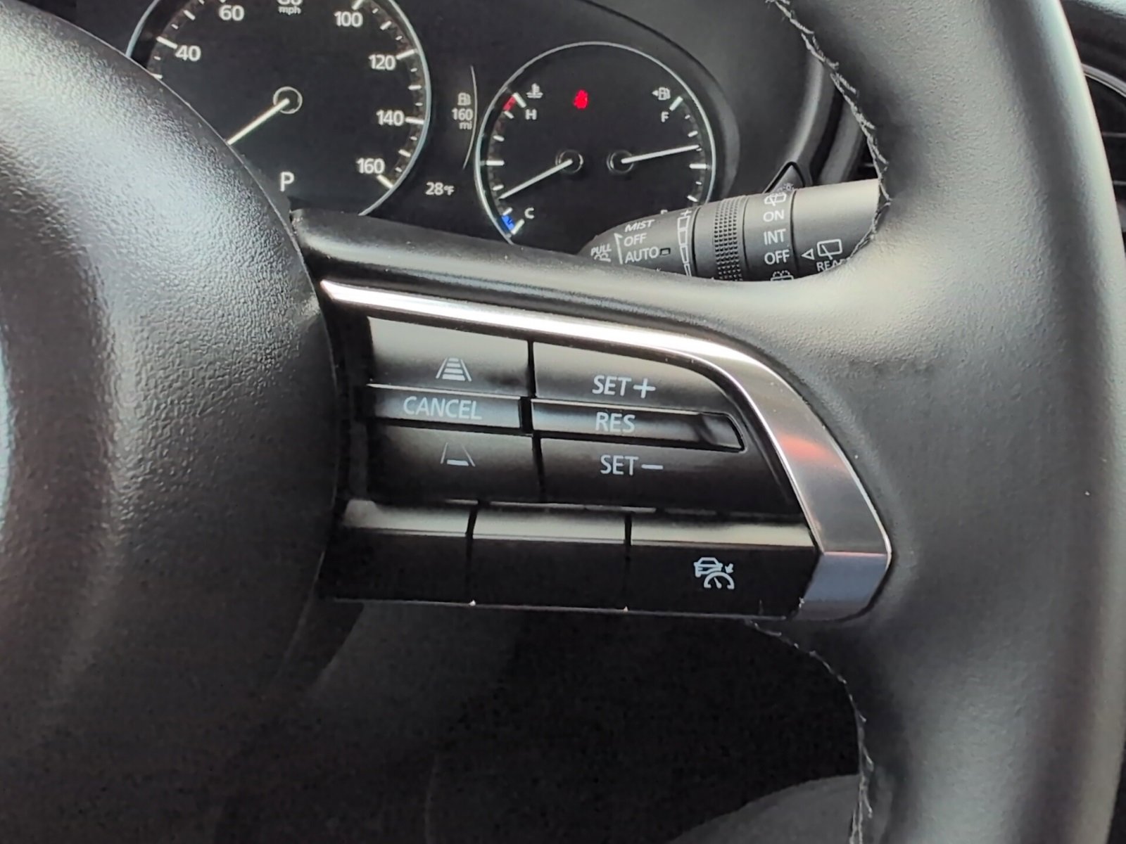 Certified 2025 MAZDA CX-30 AWD 2.5 S w/ Premium Package image 23