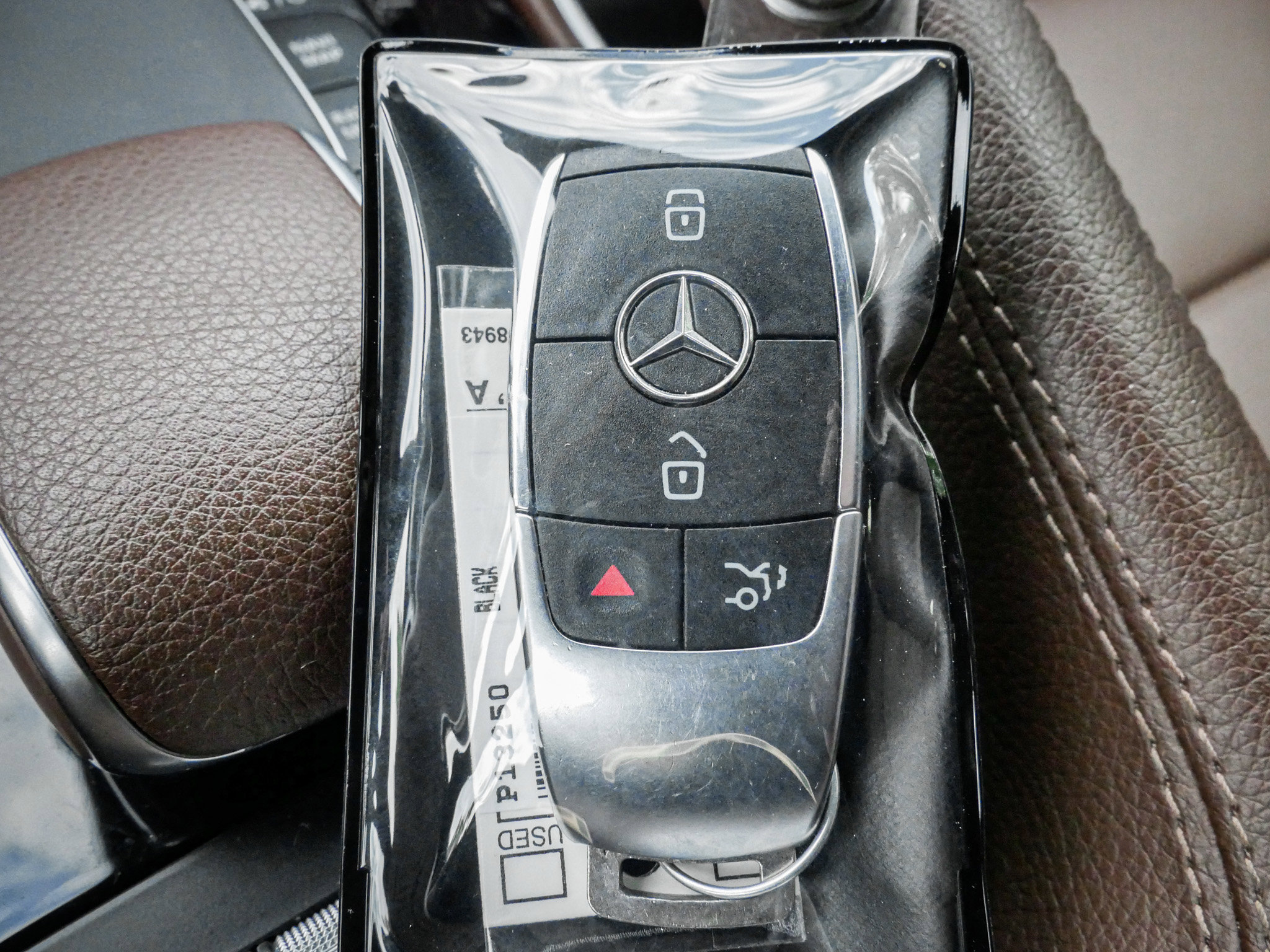Used 2024 Mercedes-Benz GLS 450 4MATIC image 36