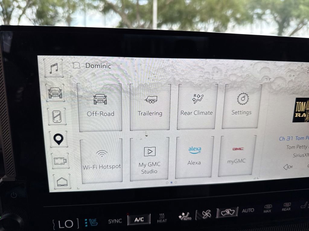 Used 2025 GMC Hummer EV 3X AWD/4WD image 39
