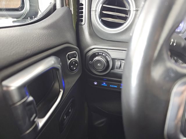 Used 2021 Jeep Wrangler Unlimited Sahara w/ Safety Group image 31