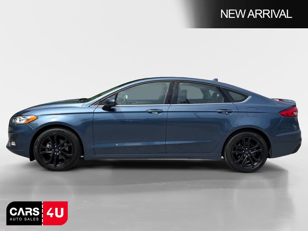 Used 2019 Ford Fusion SE w/ Equipment Group 151A FWD image 4