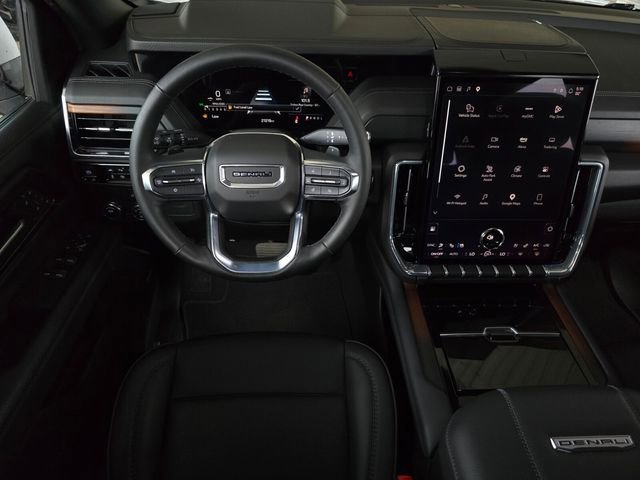 Used 2025 GMC Yukon Denali RWD image 13
