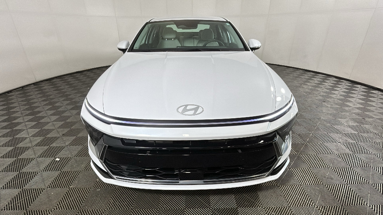 Certified 2024 Hyundai Sonata SEL AWD/4WD image 9