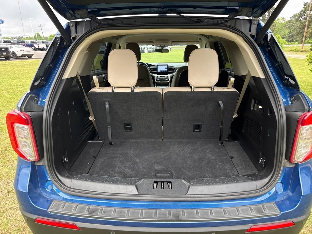 Used 2021 Ford Explorer XLT w/ Equipment Group 202A image 44