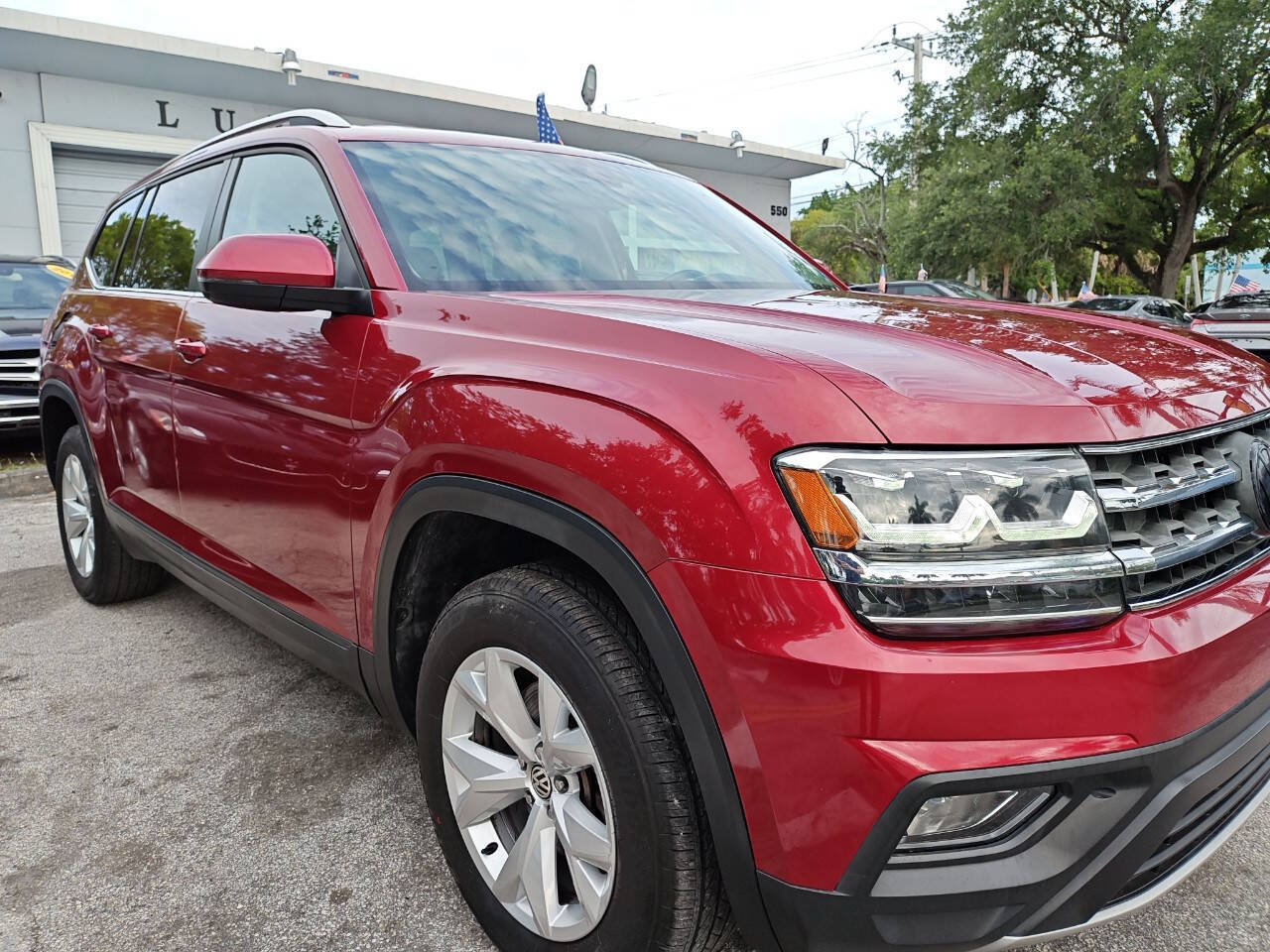 Used 2018 Volkswagen Atlas SE AWD/4WD image 17