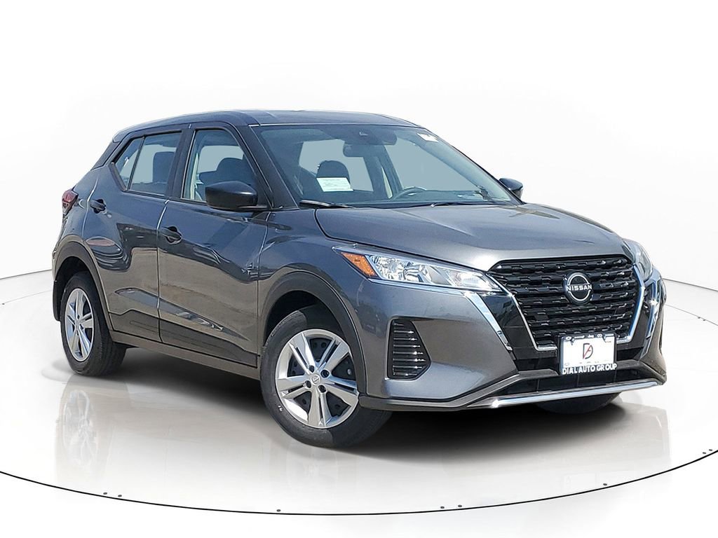 New 2025 Nissan Kicks Play S FWD 360° Tour