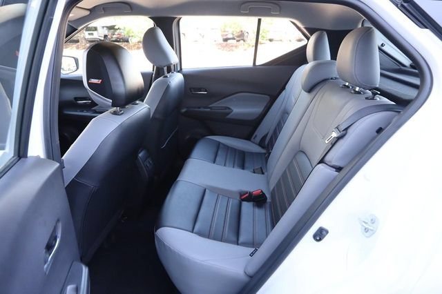 Certified 2024 Nissan Kicks SR w/ SR Premium Package FWD image 9