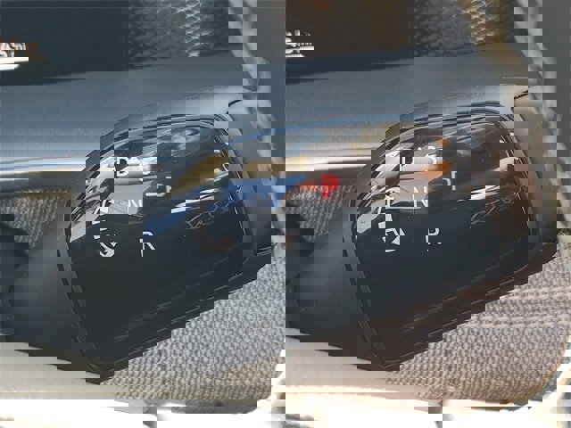 Certified 2025 Volkswagen Tiguan S image 25