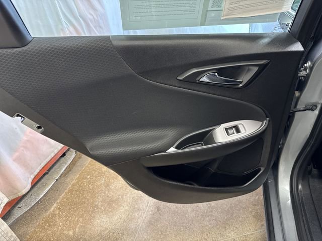 Used 2024 Chevrolet Malibu LT FWD image 23