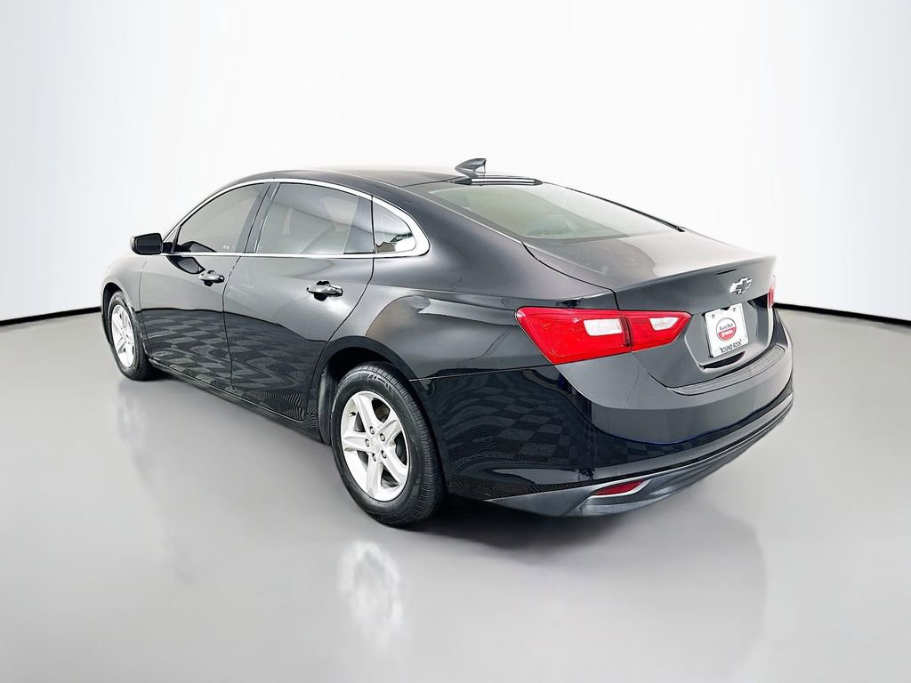 Used 2023 Chevrolet Malibu LS image 7