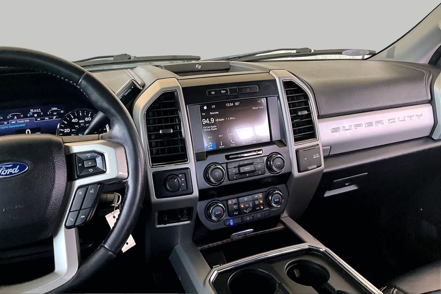Used 2019 Ford F250 Lariat w/ Lariat Value Package AWD/4WD image 7