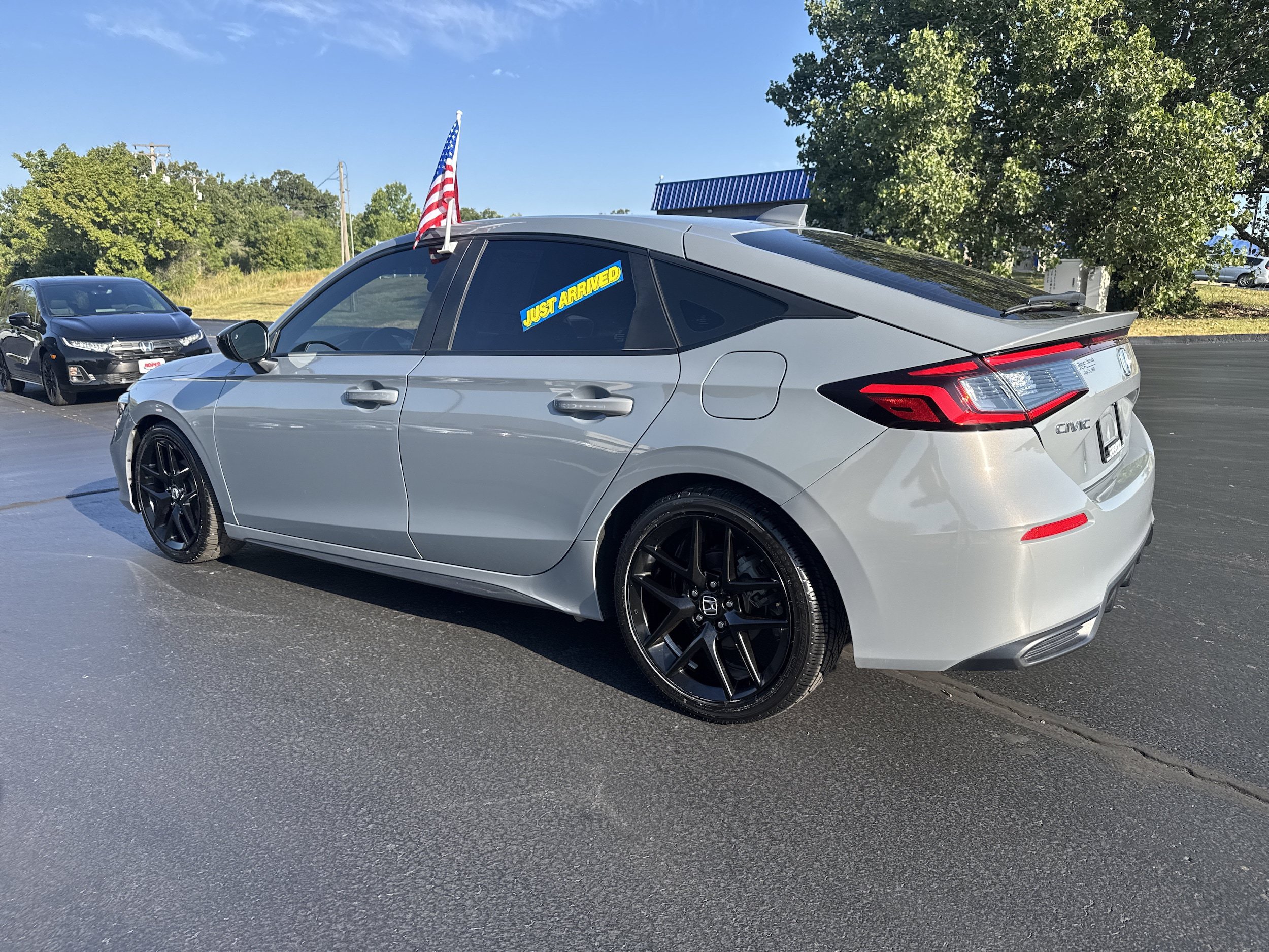 Used 2025 Honda Civic Sport image 3