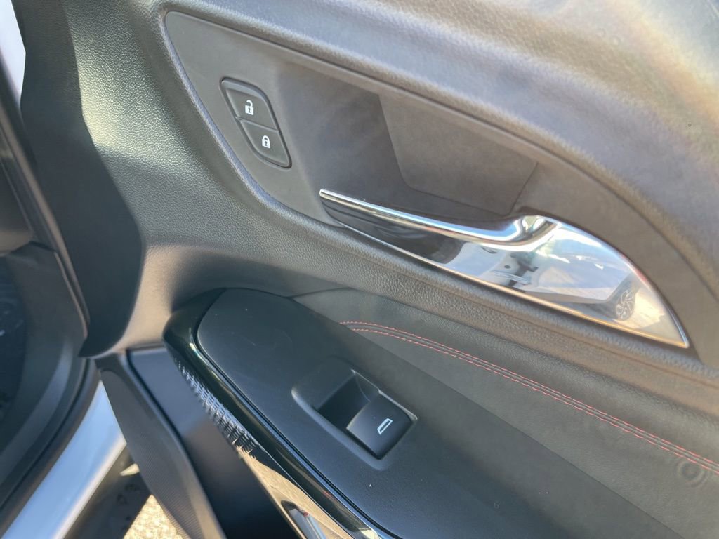 New 2026 Chevrolet Trax RS w/ Sunroof Package image 31