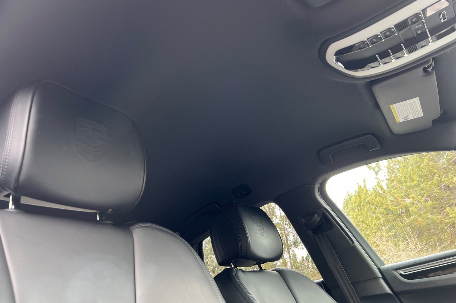 Used 2018 Porsche Macan image 23