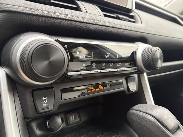 Used 2024 Toyota RAV4 LE image 19