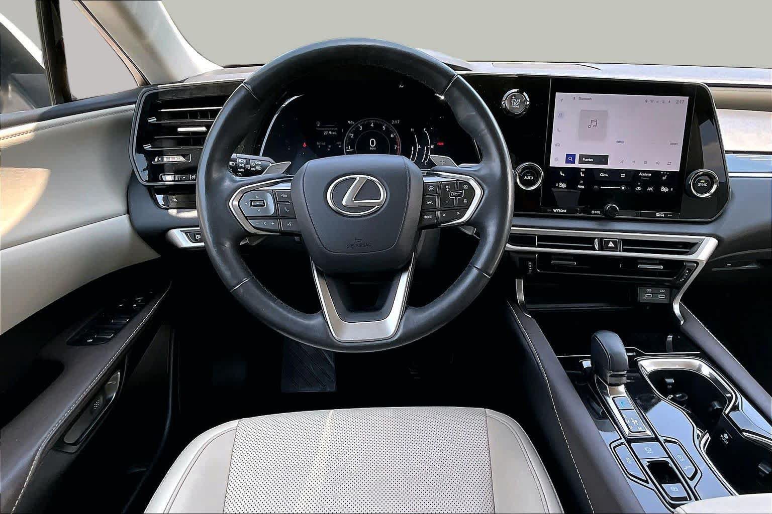 Used 2023 Lexus RX 350 FWD image 5
