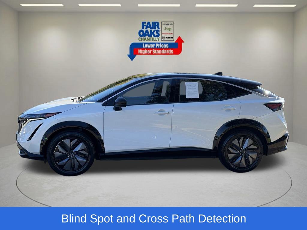 Used 2023 Nissan Ariya FWD image 12