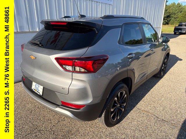 Used 2023 Chevrolet TrailBlazer LT w/ Convenience Package AWD/4WD image 10