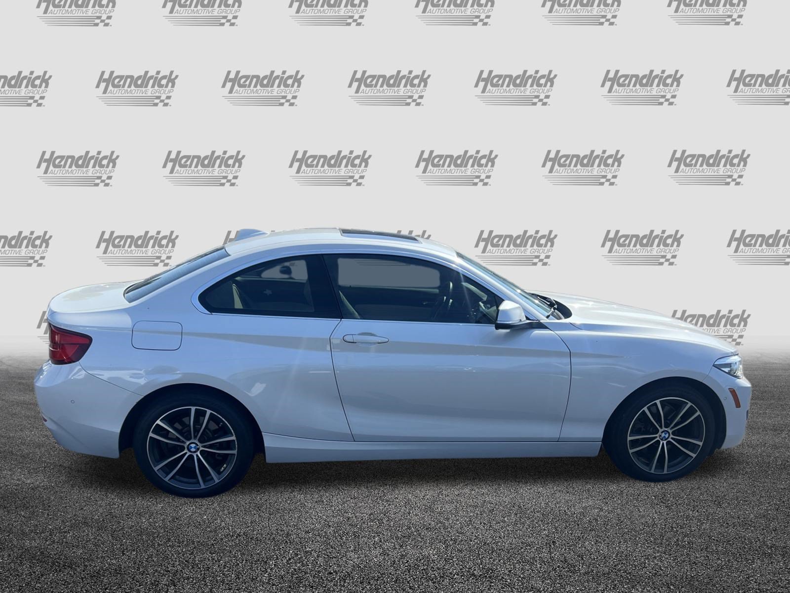 Used 2019 BMW 230i Coupe w/ Premium Package RWD image 10