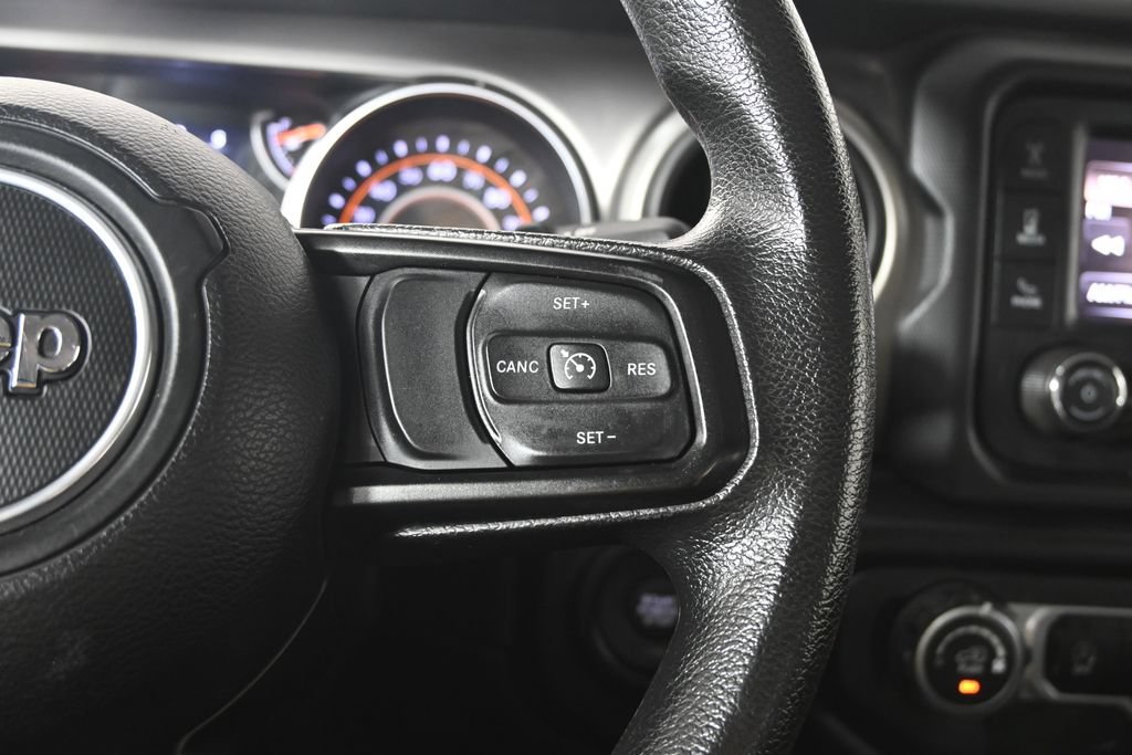 Used 2020 Jeep Wrangler Sport AWD/4WD image 32