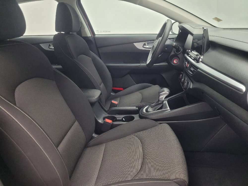 Used 2023 Kia Forte LXS image 21
