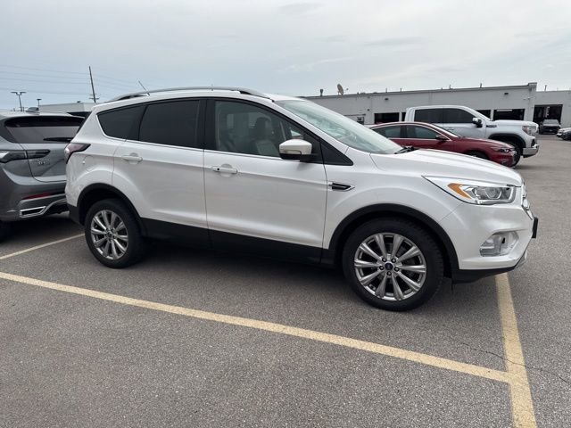 Used 2017 Ford Escape Titanium image 7
