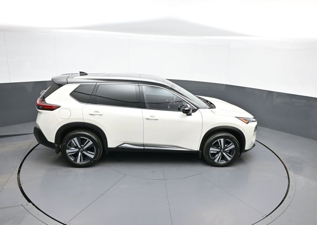 Used 2023 Nissan Rogue SL w/ SL Premium Package image 37