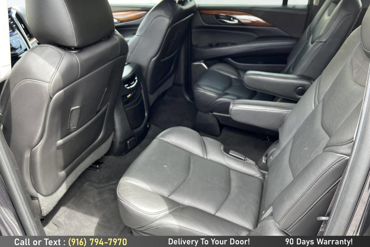 Used 2016 Cadillac Escalade ESV Premium AWD/4WD image 16