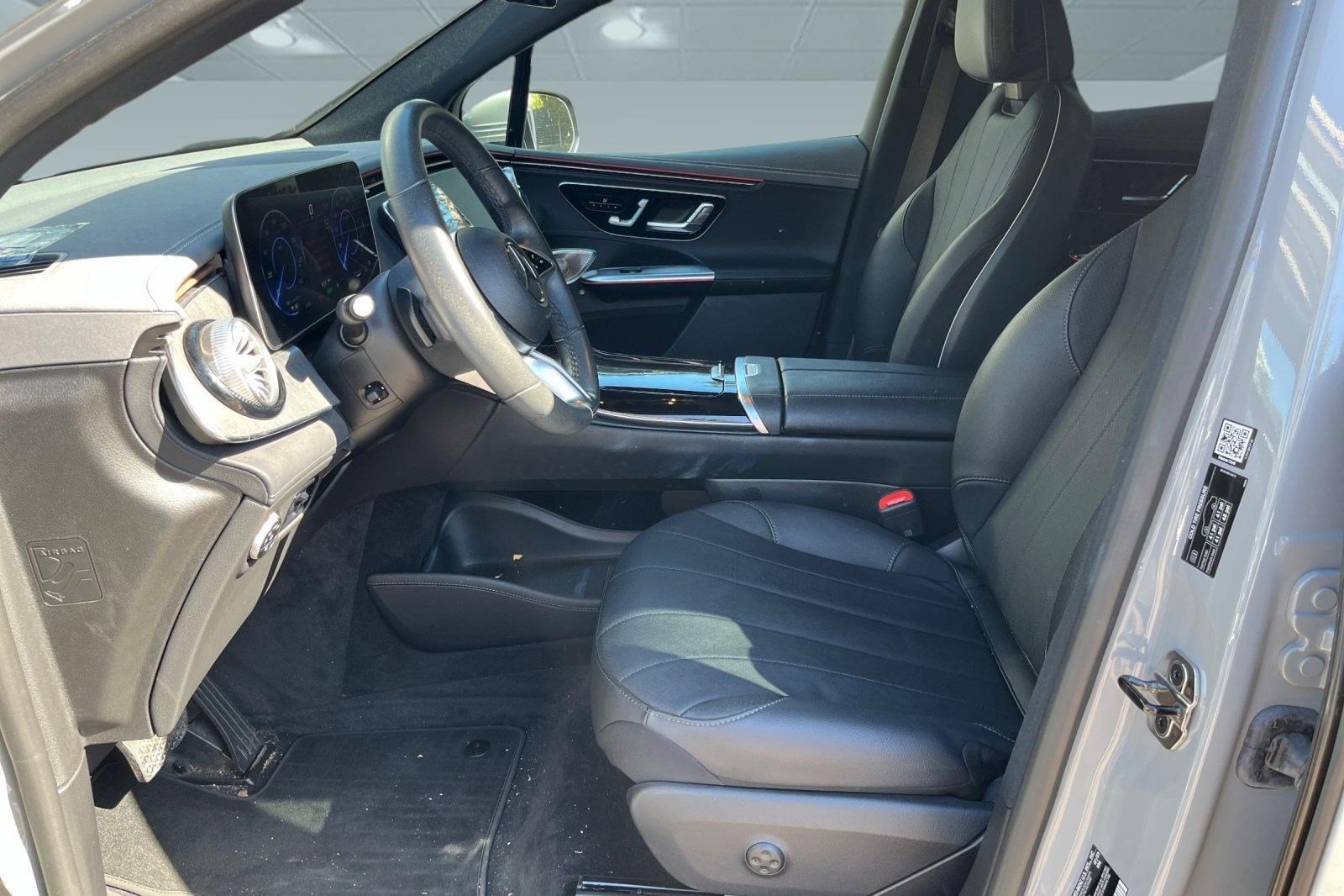 Used 2023 Mercedes-Benz EQE 350+ 4MATIC SUV image 3