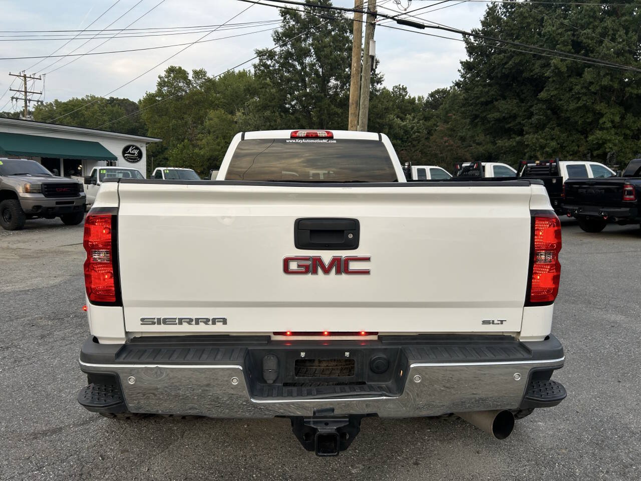 Used 2015 GMC Sierra 3500 SLT w/ Duramax Plus Package AWD/4WD image 7