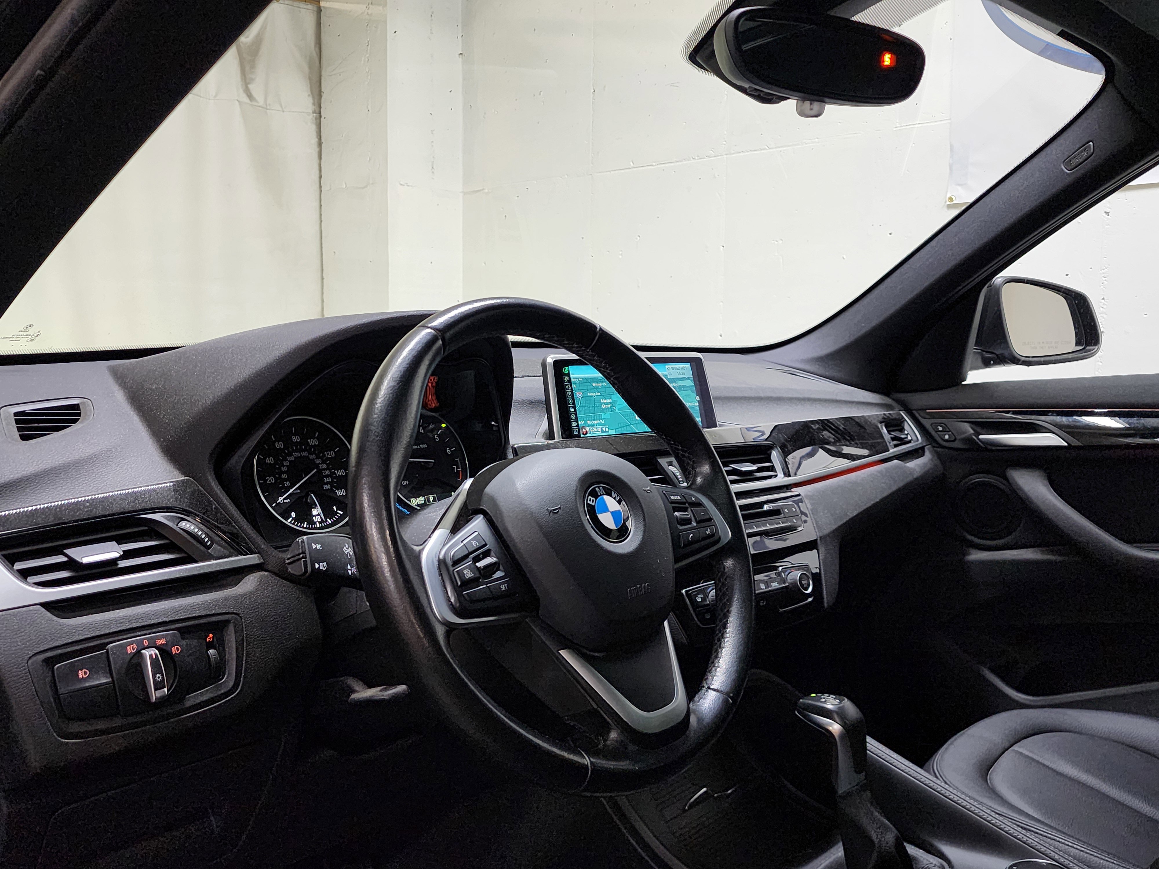 Used 2017 BMW X1 xDrive28i image 12