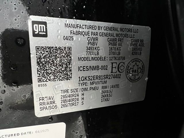 Used 2025 GMC Yukon Denali Ultimate w/ LPO, Floor Liner Package AWD/4WD image 62