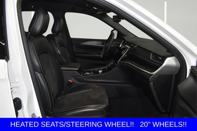 Used 2023 Jeep Grand Cherokee Altitude AWD/4WD image 33