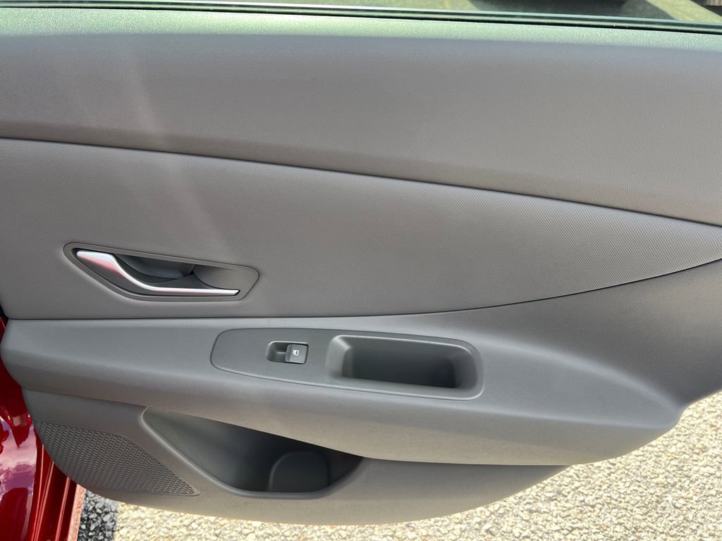 New 2026 Hyundai Elantra Sport image 17