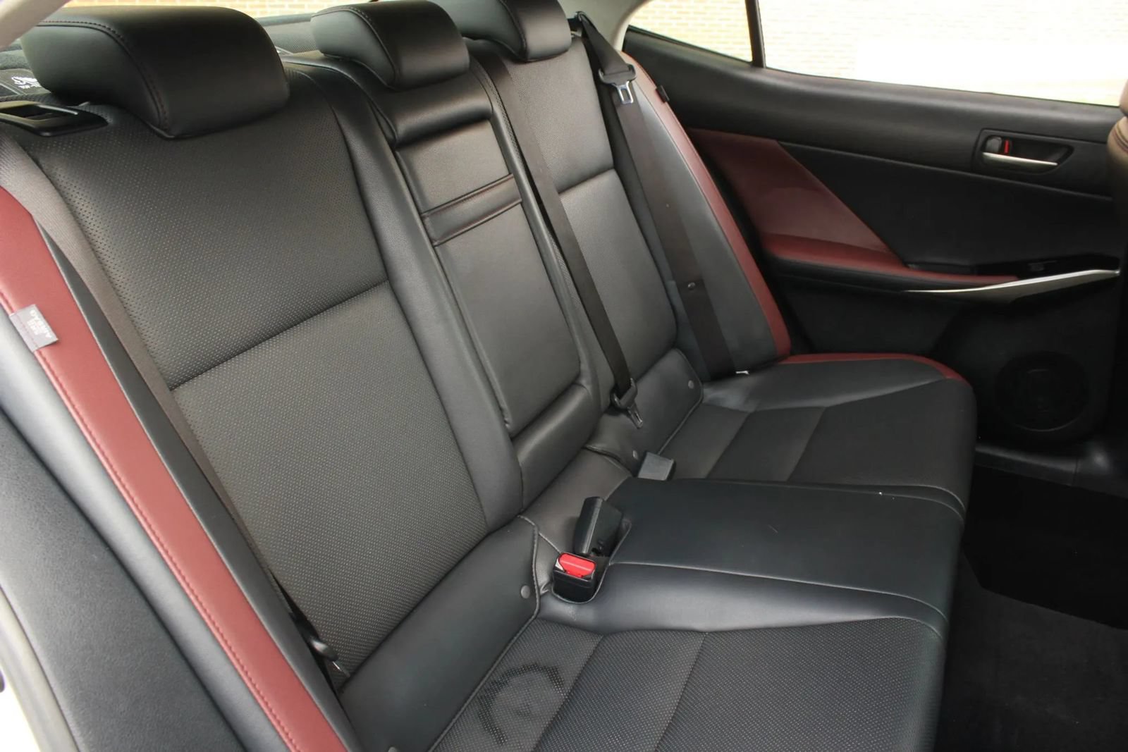 Used 2017 Lexus IS 200t RWD image 22