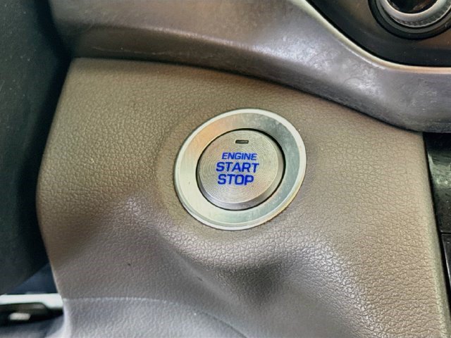 Used 2020 Hyundai Elantra Value Edition FWD image 20