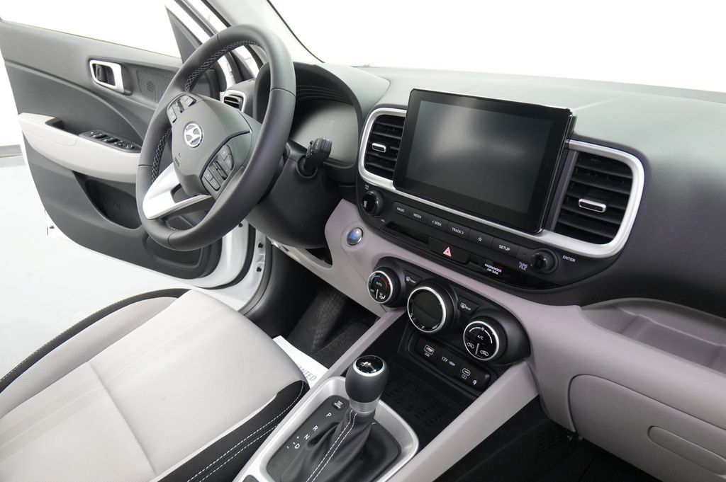 New 2026 Hyundai Venue SEL FWD image 26