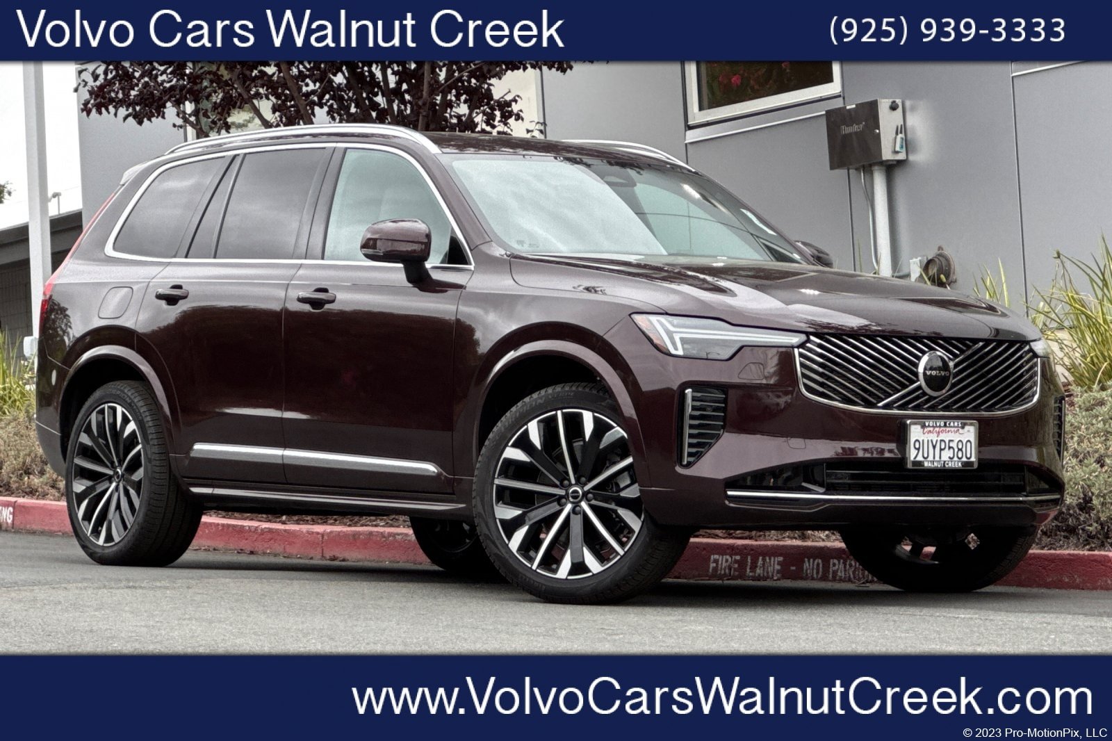 Certified 2025 Volvo XC90 B6 Core w/ Protection Package Premier AWD/4WD image 1