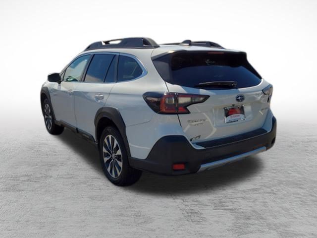 Used 2023 Subaru Outback Limited AWD/4WD image 5