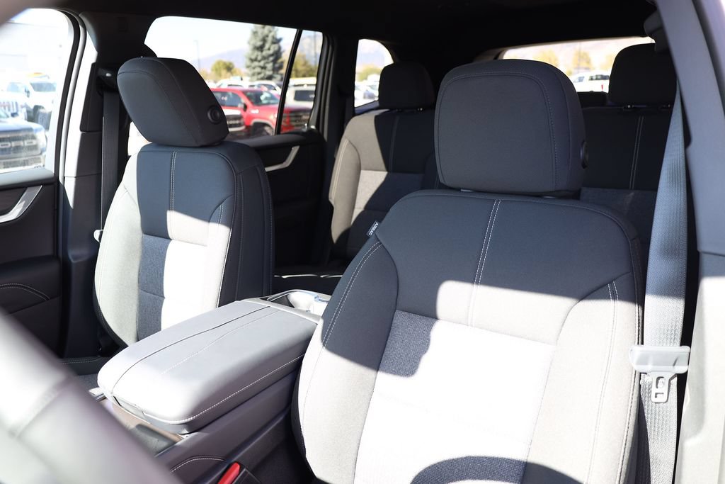 New 2027 GMC Acadia Elevation AWD/4WD image 16