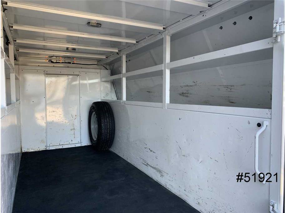 Used 2022 Ford E-350 and Econoline 350 Super Duty w/ Power Windows & Locks Group image 11