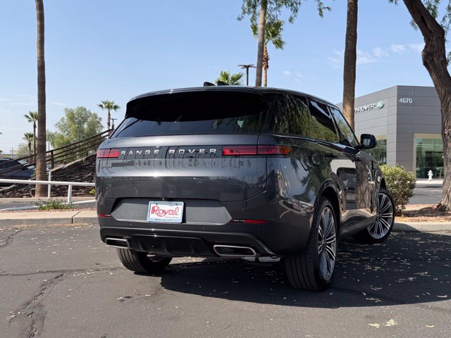 Used 2025 Land Rover Range Rover Sport SE AWD/4WD image 20
