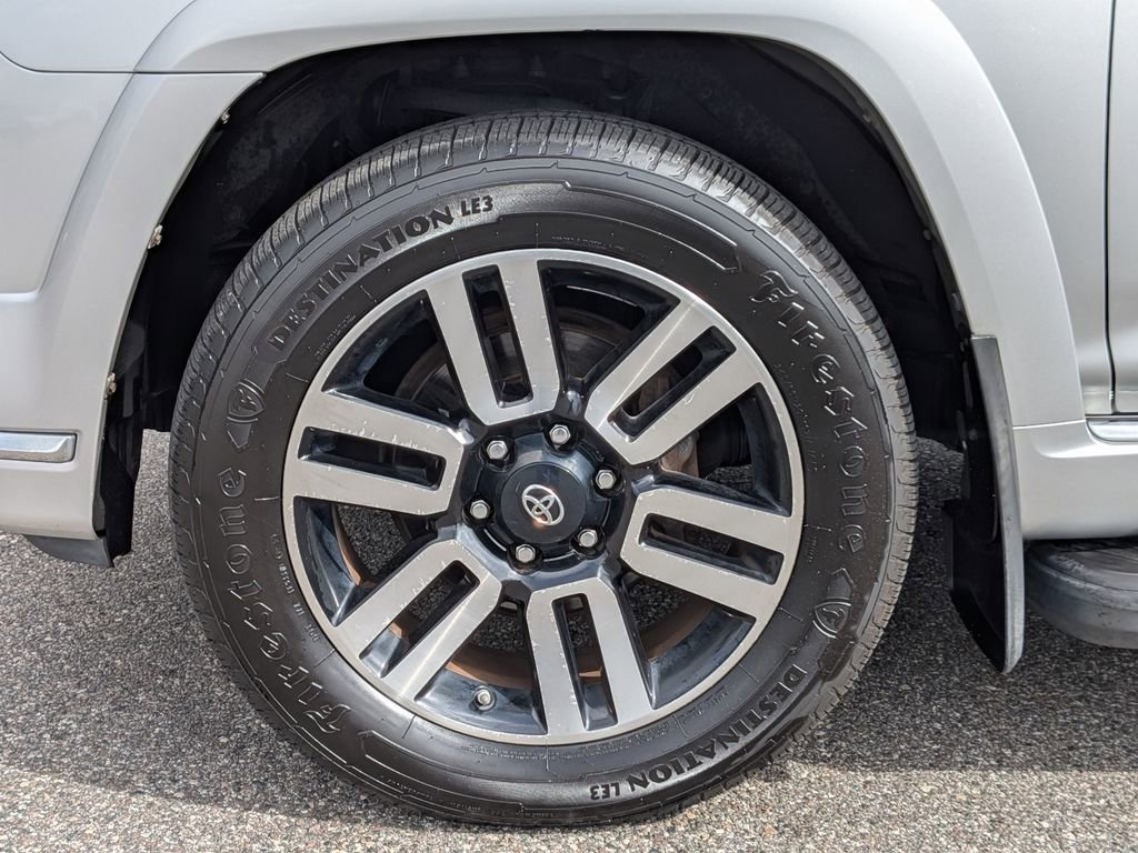 Used 2015 Toyota 4Runner Limited image 11