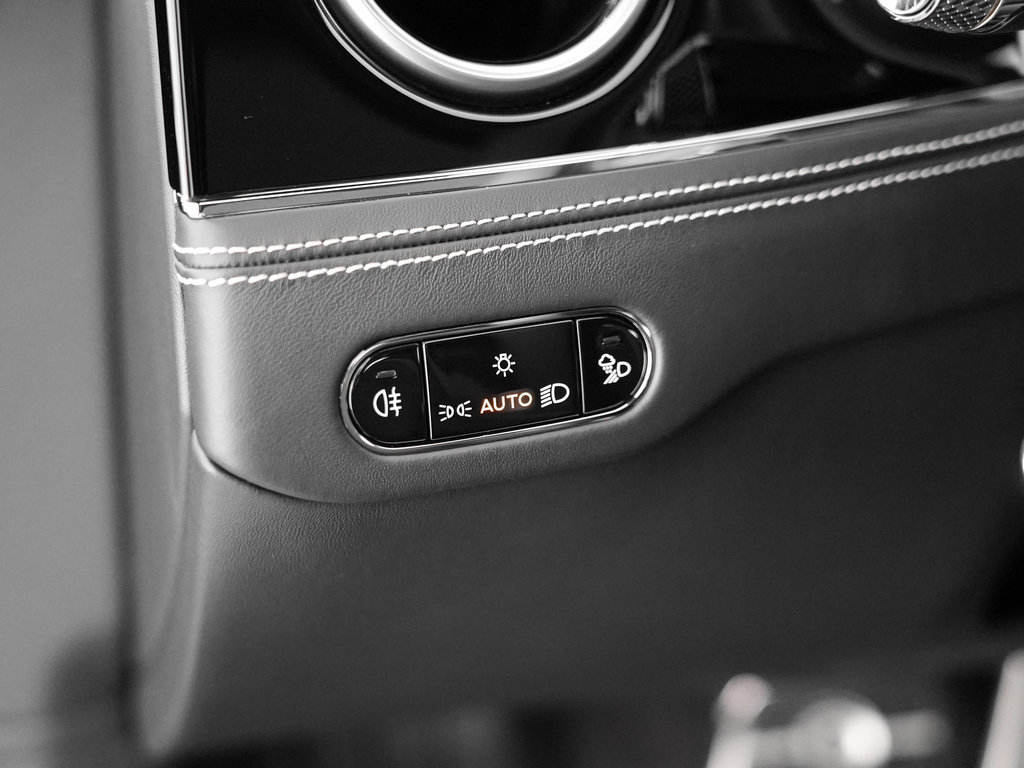 New 2027 Bentley Flying Spur AWD/4WD image 23